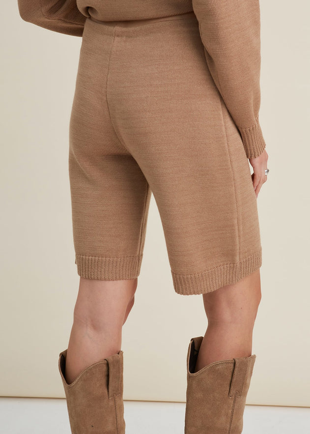Knitted Merino Wool Oversized Sweater & Shorts Set Camel