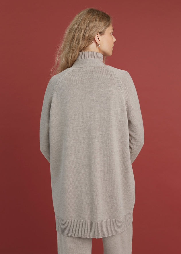 Knitted Merino Wool Cardigan with Pockets Beige