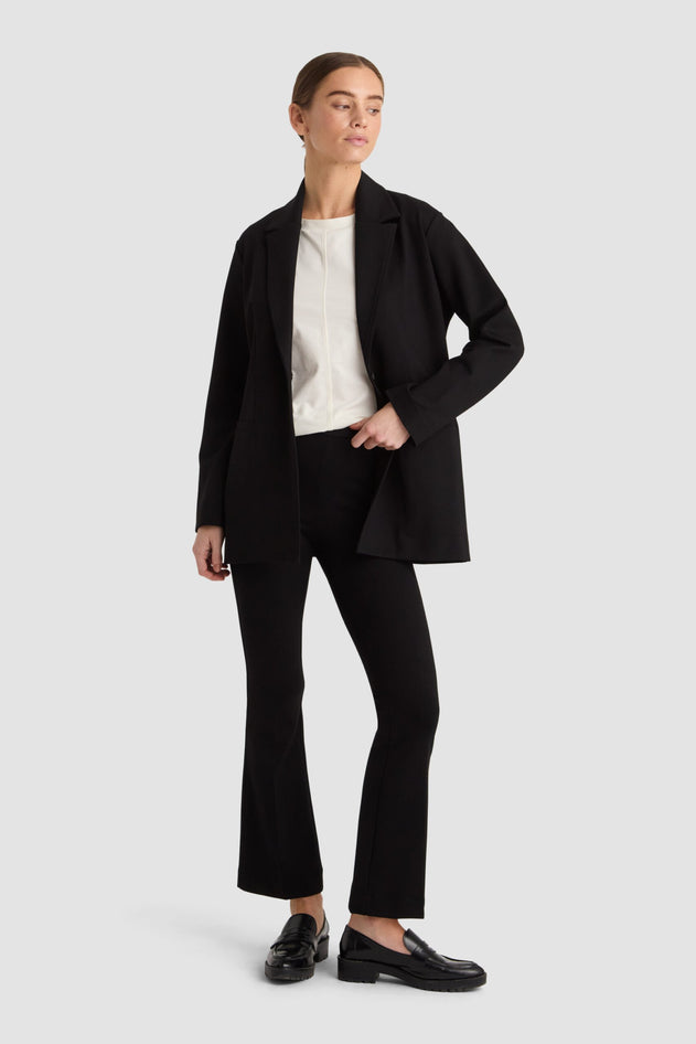 Annie Blazer Black