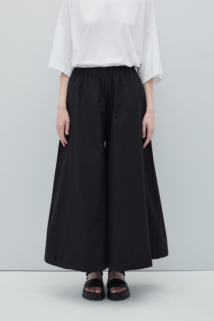 Lobe Pants Black