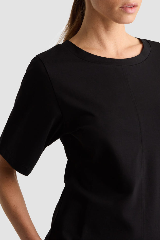 Thea Tee Black