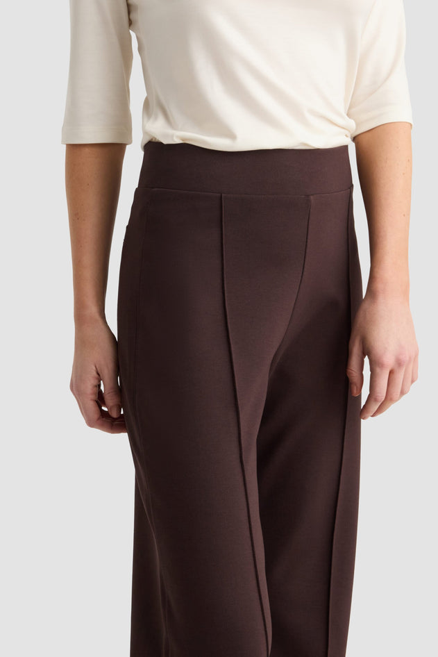 Laika Pants Auburn Brown