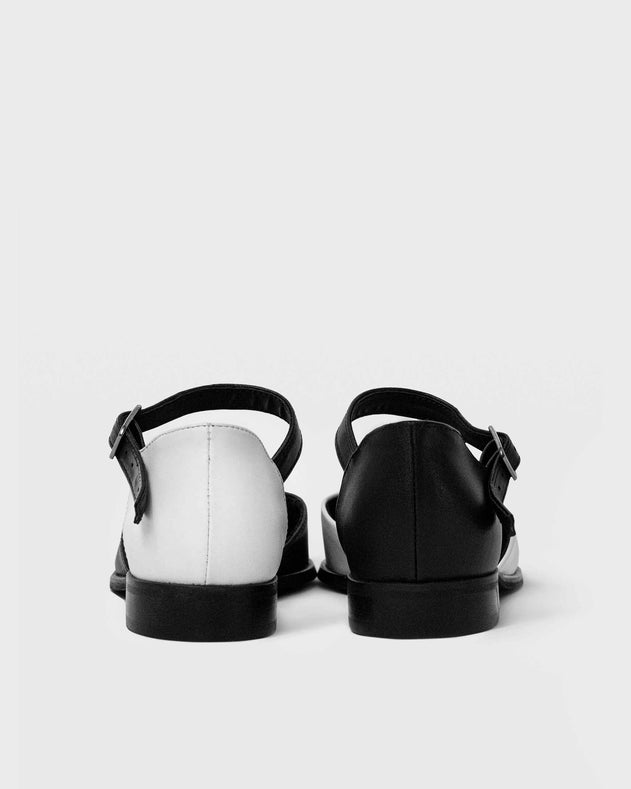 Alexa Cactus Leather Flats Black / White