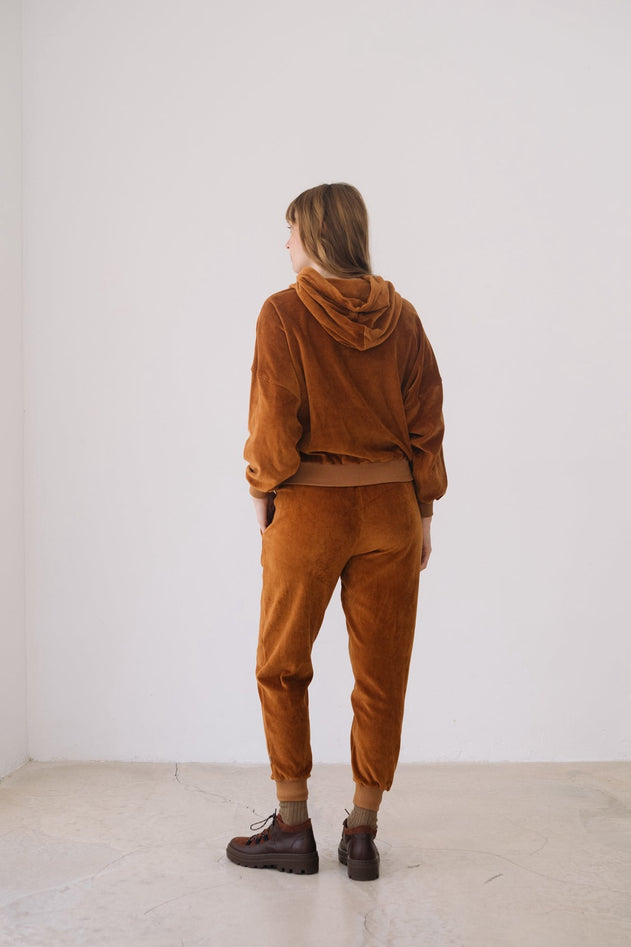 Organic Velvet Jogger in Terracotta