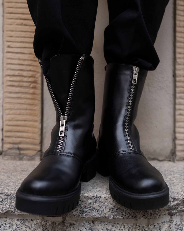 Cyber Boots Cactus Leather Ankle Boots Black