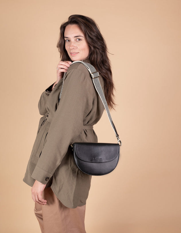 Ava Black Classic Leather Bag