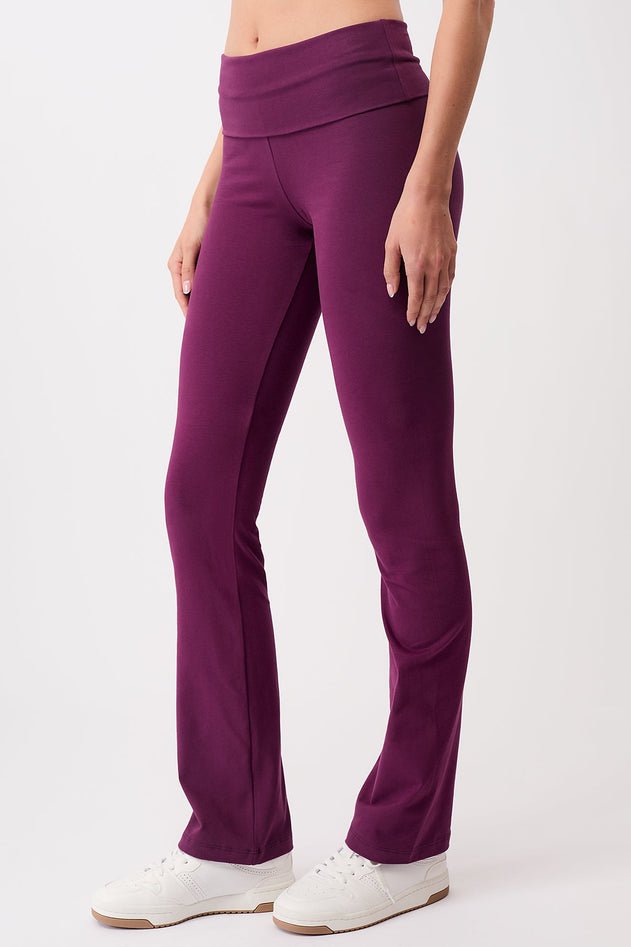 Classic Rolldown Black Plum