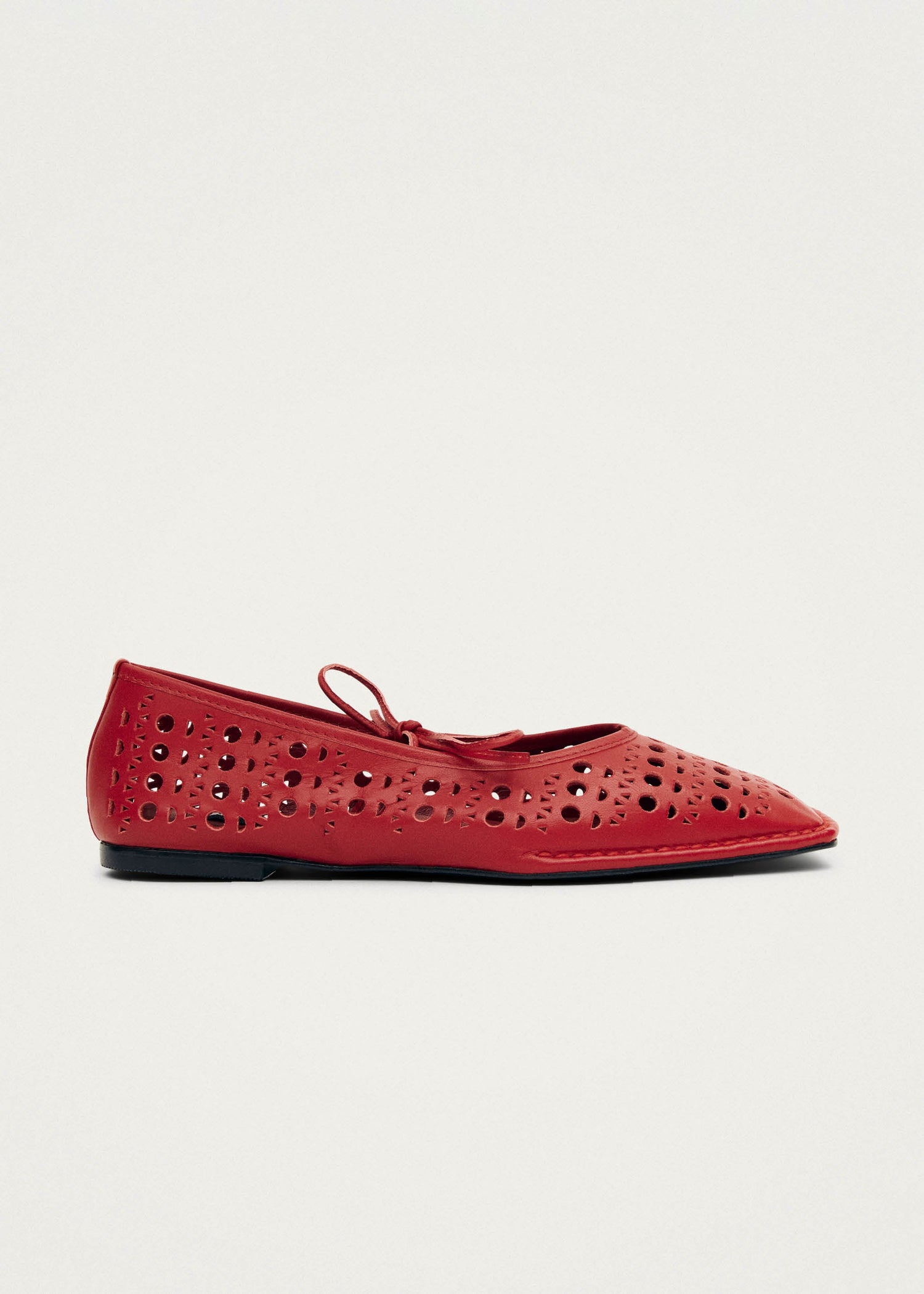 Sway Slit Leather Ballet Flats Red
