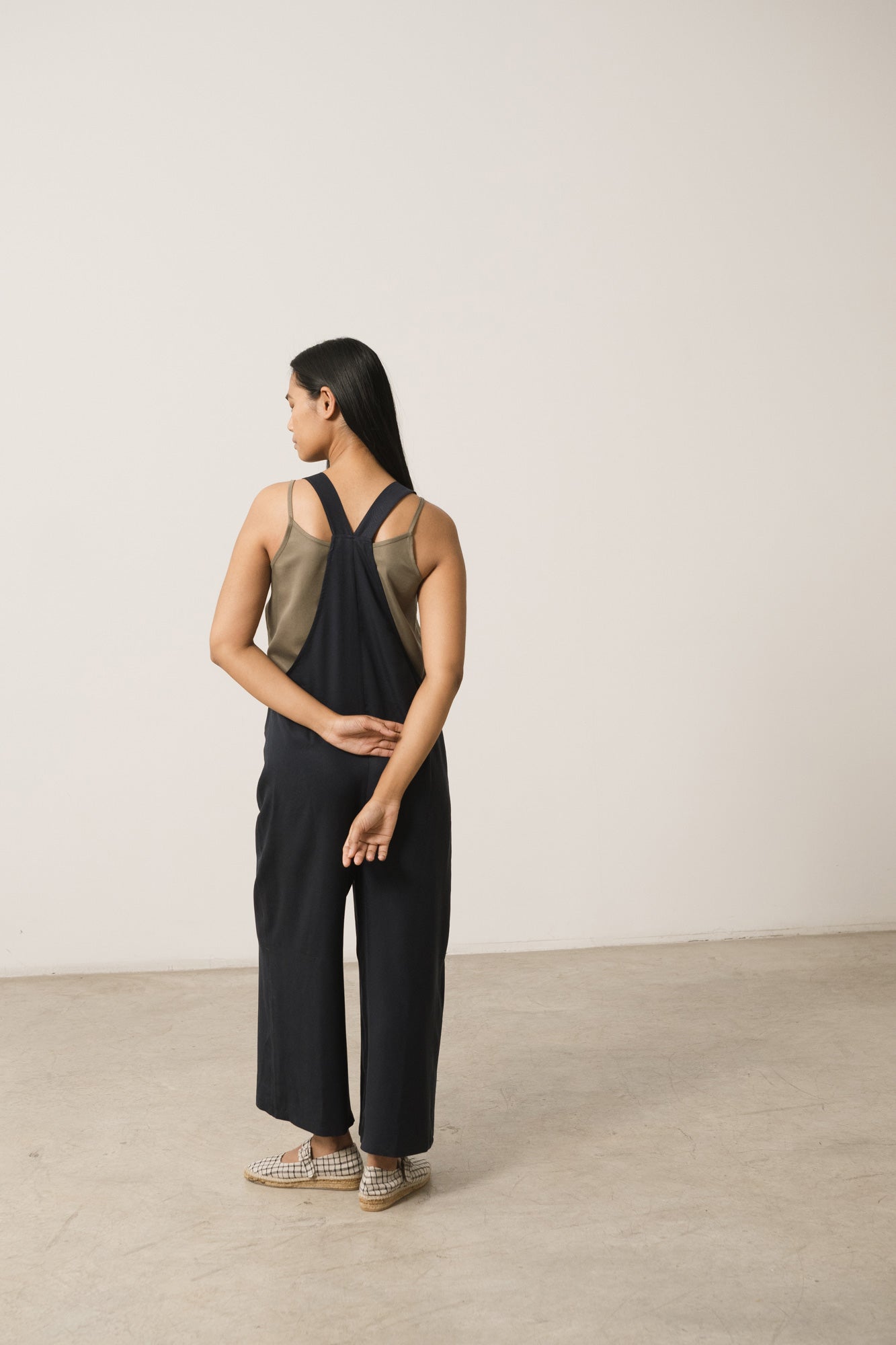 Hyuna Tencel Jumpsuit Navy Blue