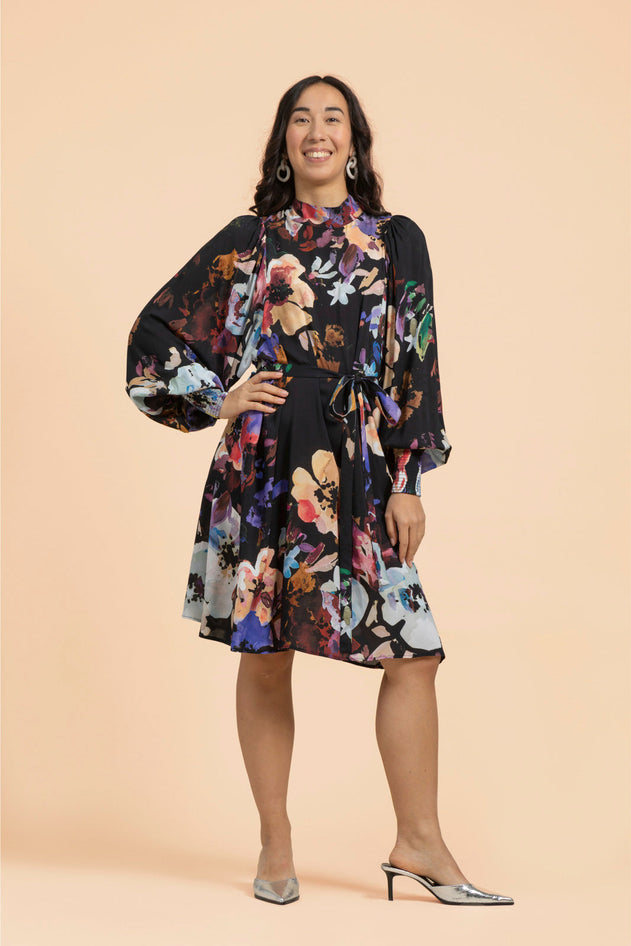 Puff Dress Black Anemone