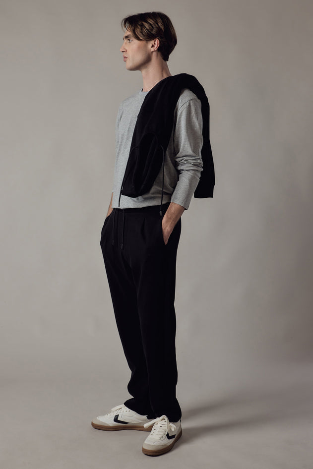 Joggers in Interlock