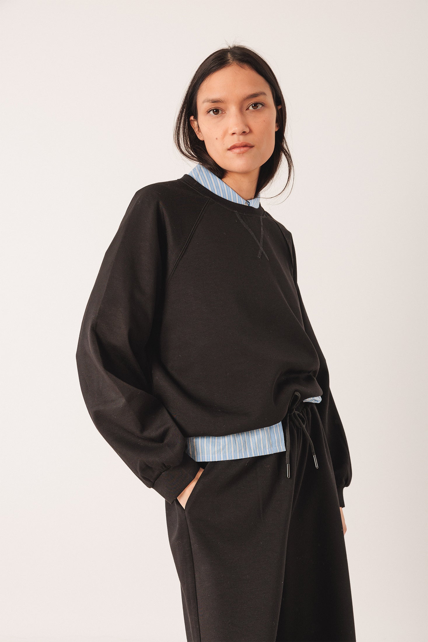 Adjustable-Waist Sweatshirt Black