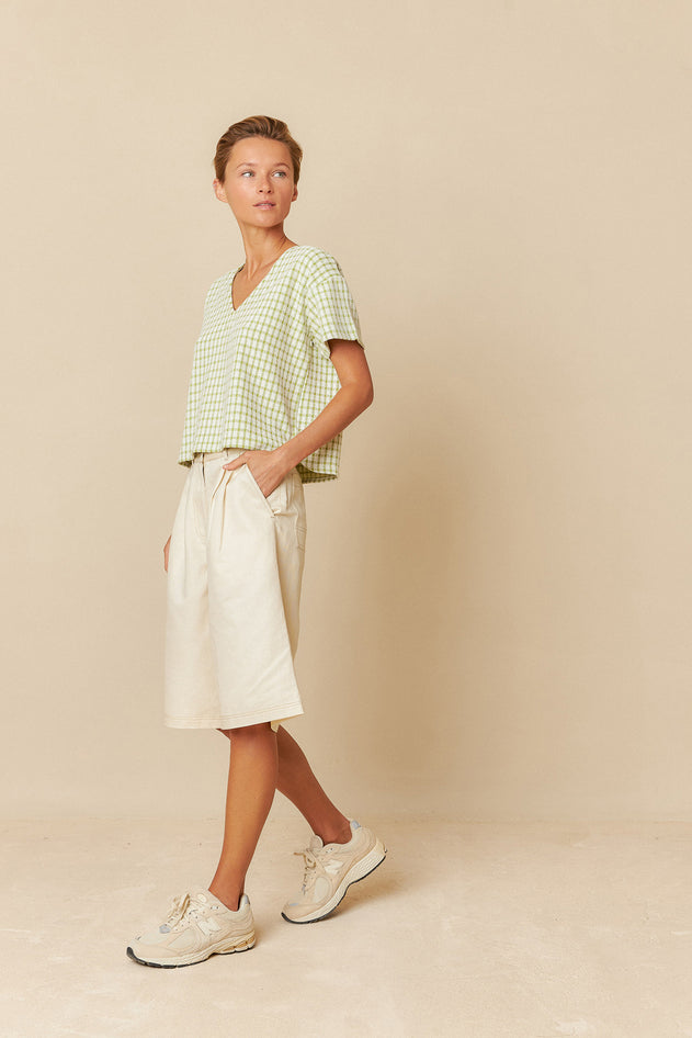 Gabardine Contrast Bermuda Shorts Ecru