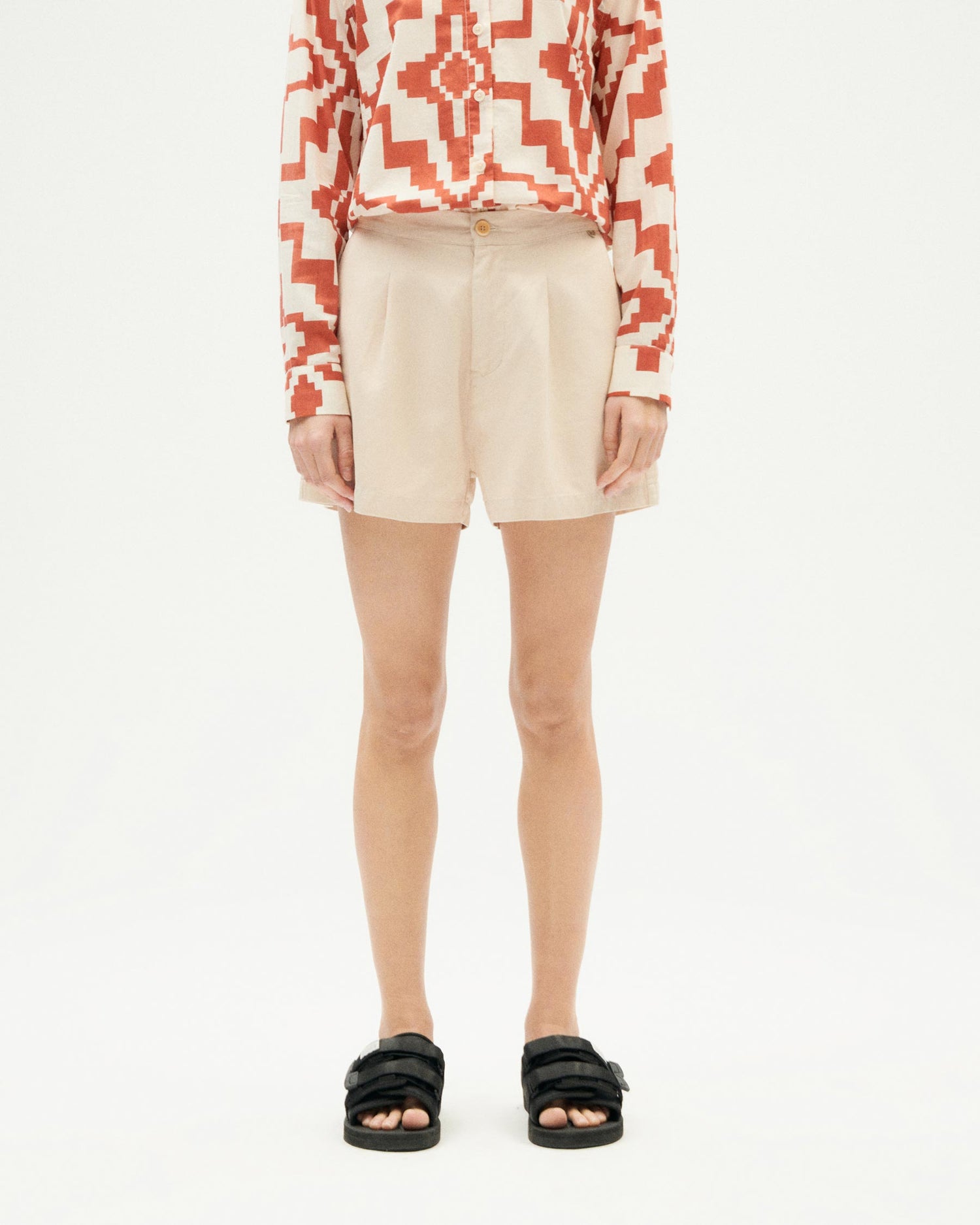 Narciso Hemp Shorts Ecru