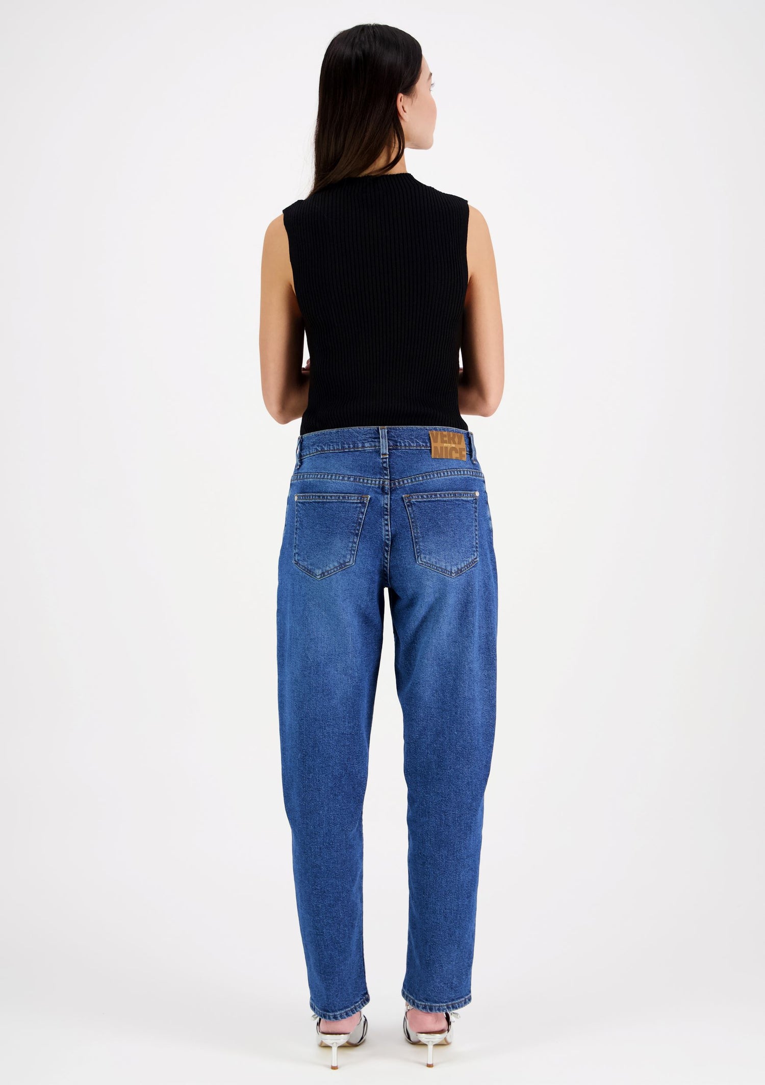 Amy Regular Fit Barrel Leg Jeans Blue