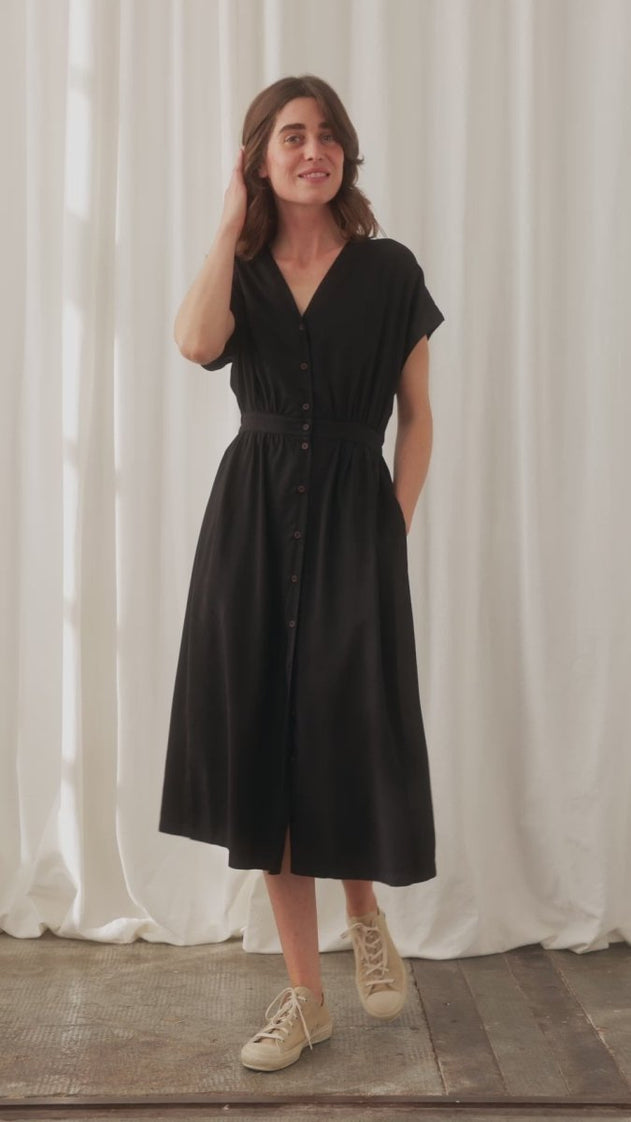 Folegandros Dress Black - IVALO.COM