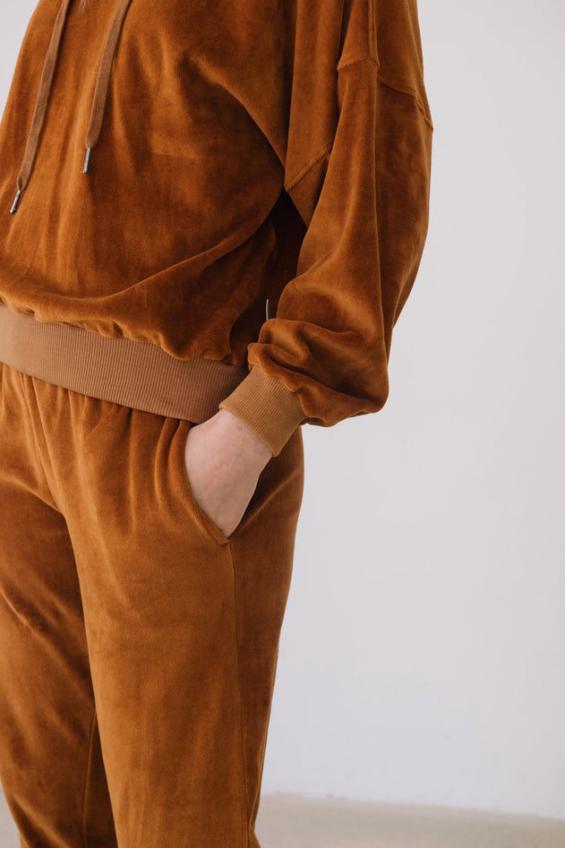 Organic Velvet Jogger in Terracotta