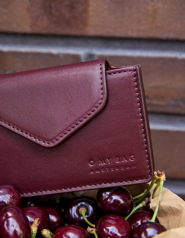 Harmonica Wallet Classic Leather Dark Cherry