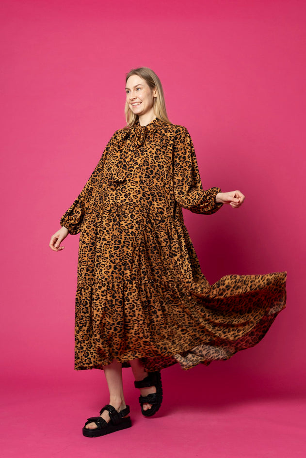 Long Flowy Dress Leopard