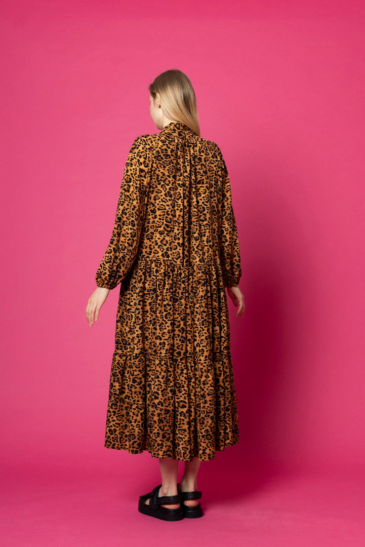 Long Flowy Dress Leopard