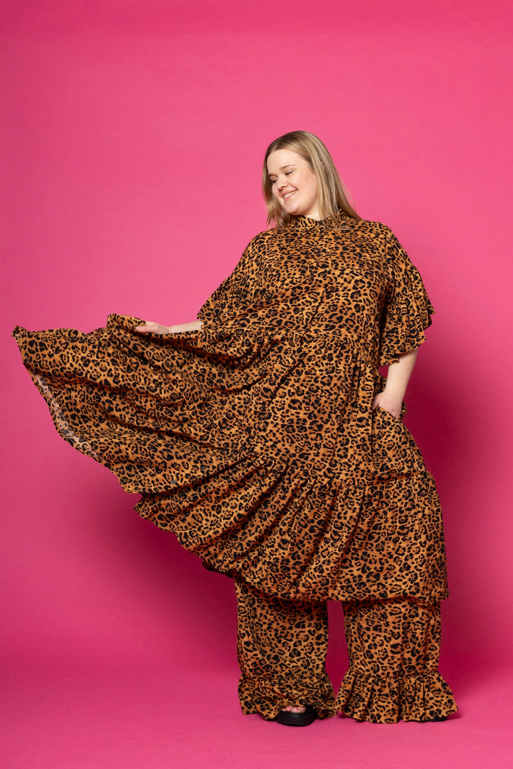 Long Flirty Dress Leopard