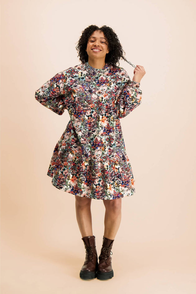 Ruche sweatshirt jurk bloeiende bos