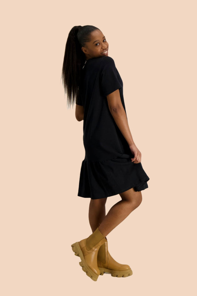 Ruffle T-Shirt Dress Black