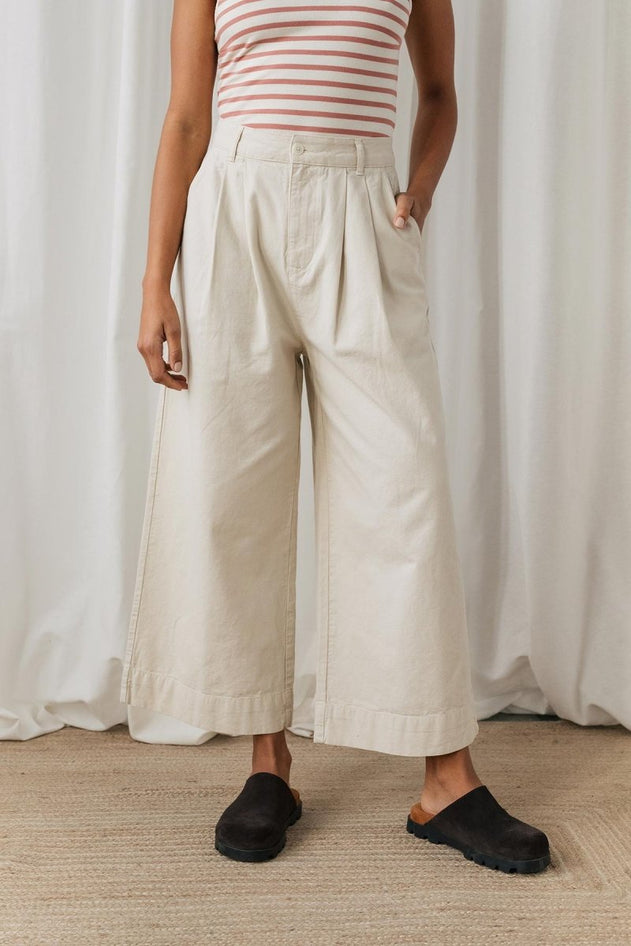 Sandhamn Pants Sand Stone - IVALO.COM