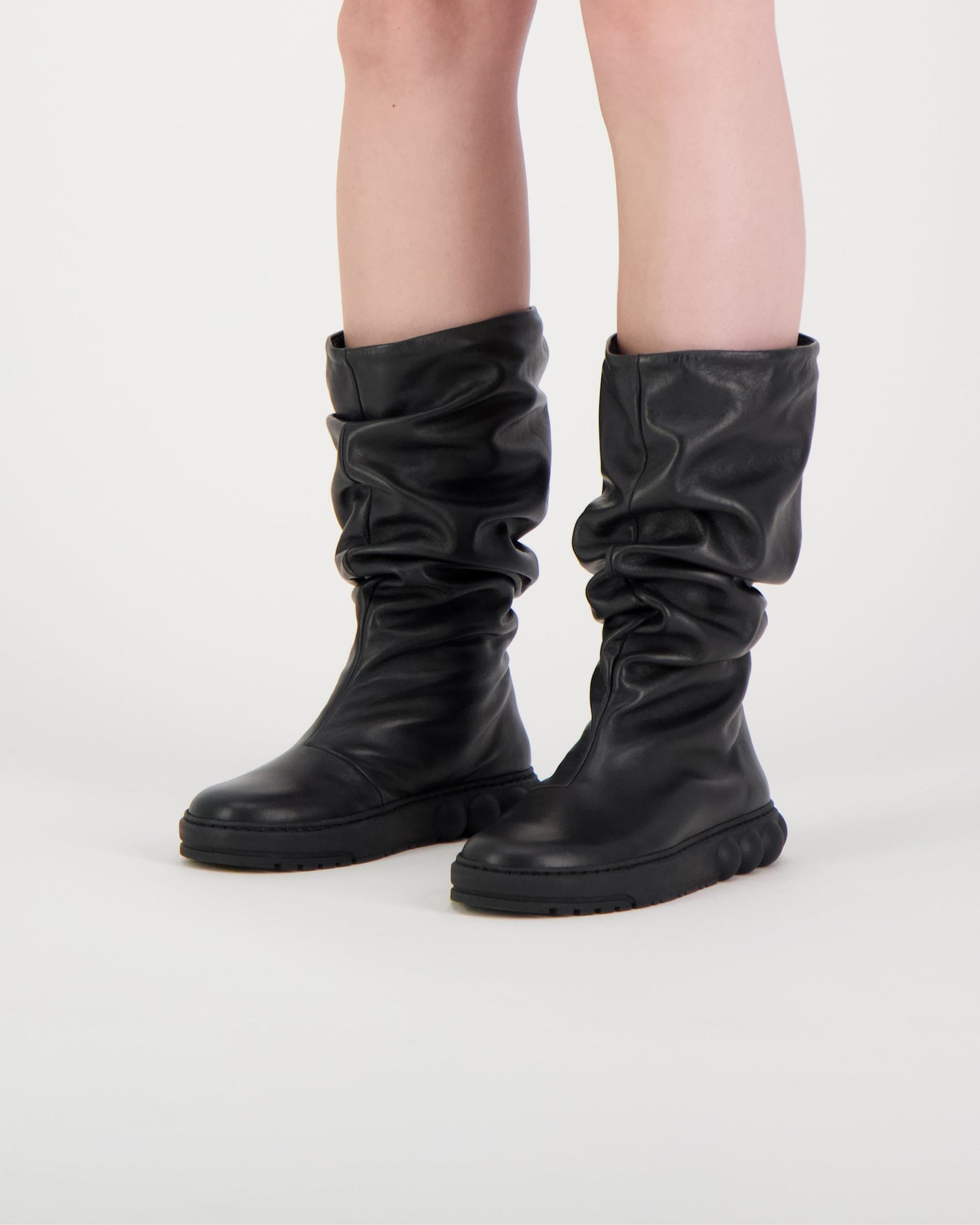 Slouch Boots Black