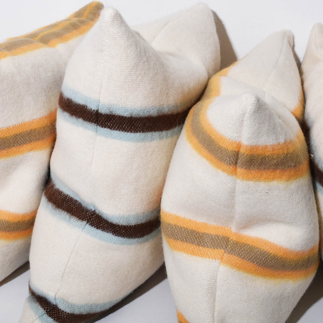 Wollen Kussen Geel/Kaki Streep