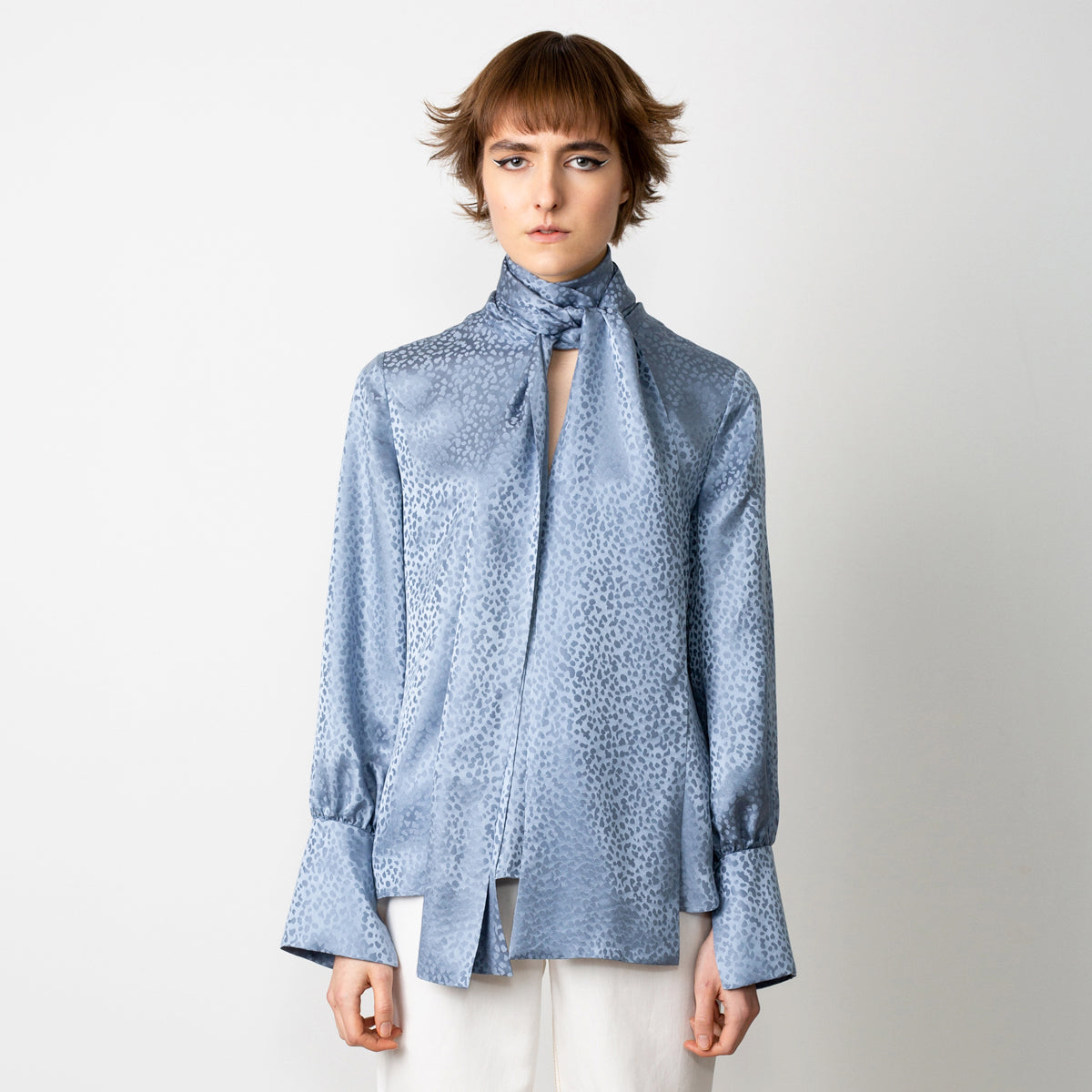 Vlinderdas blouse grijsblauw