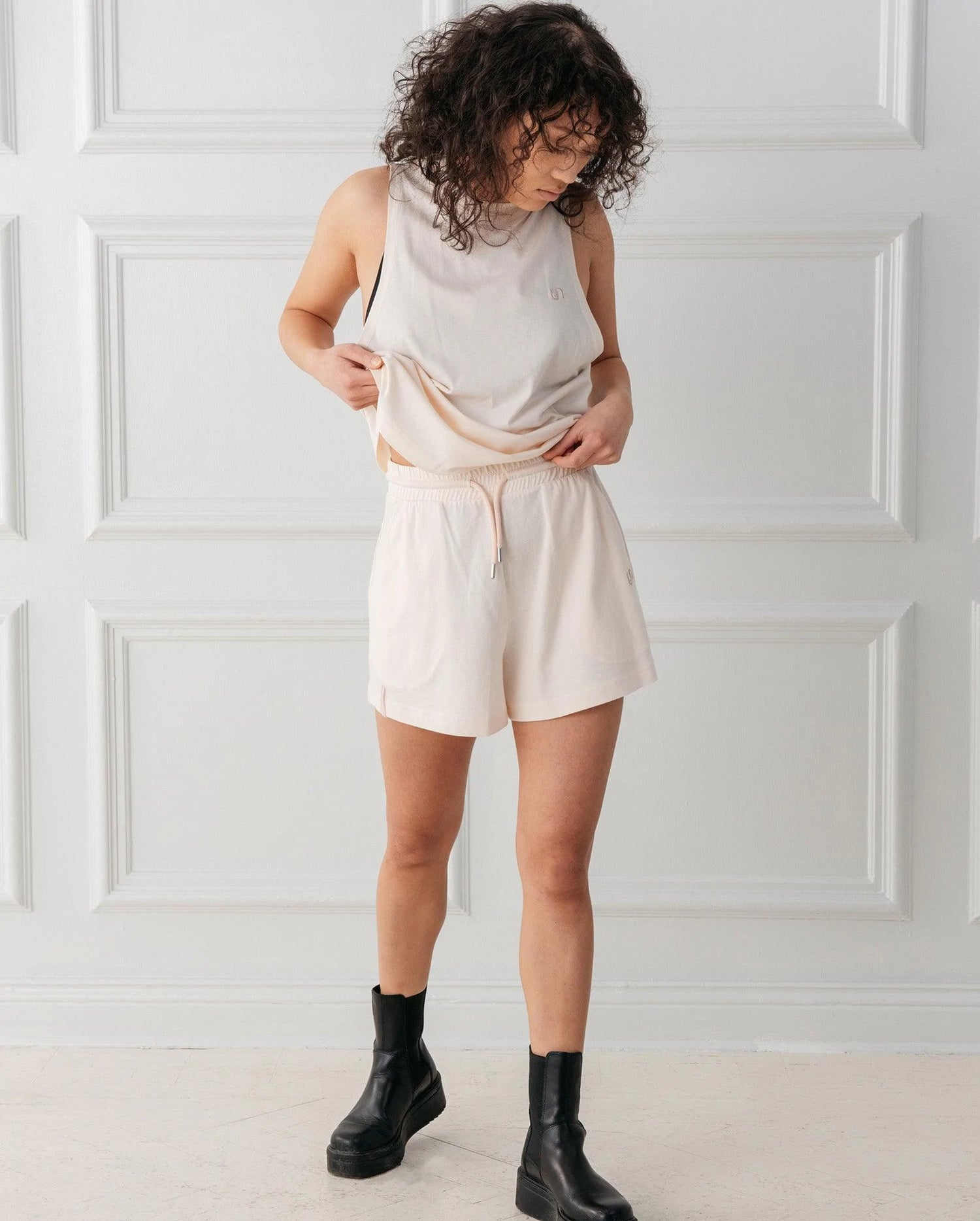 Shorts knapperige crème