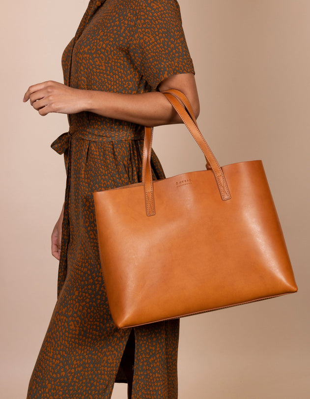 Sam Shopper - Cognac Classic Leather