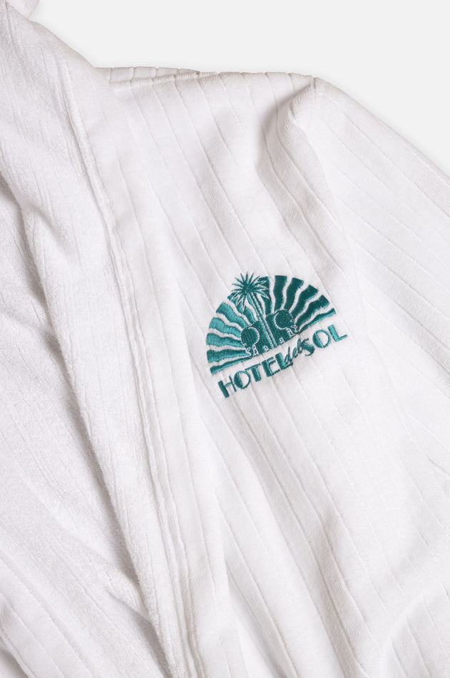Trendsplant x Antonyo Marest Hotel del Sol Bathrobe White