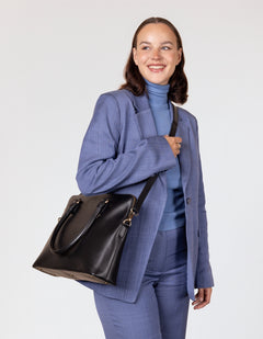 Hayden Classic Leather Bag Black