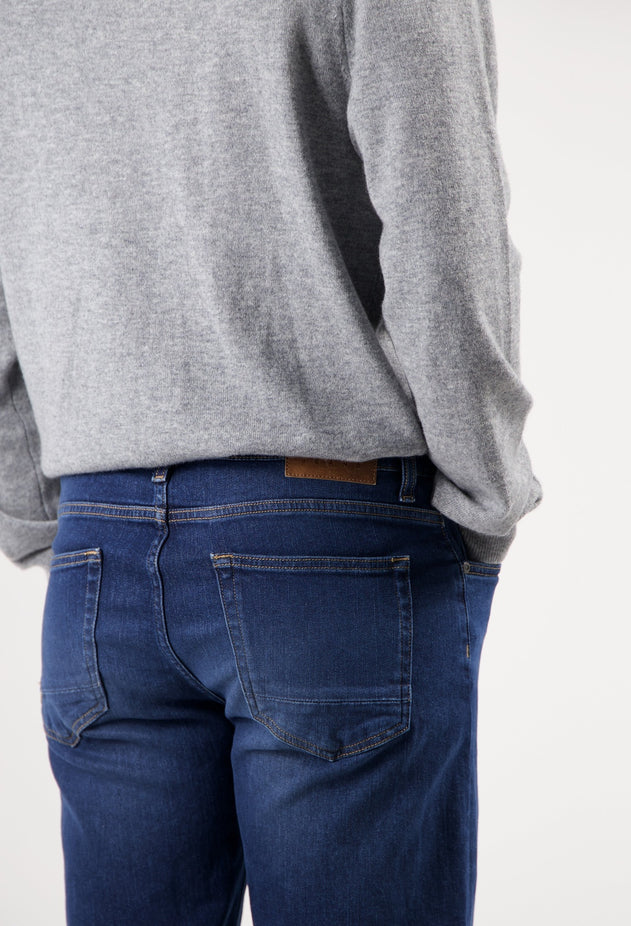 Bryce Mid Straight Jeans Medium Dark