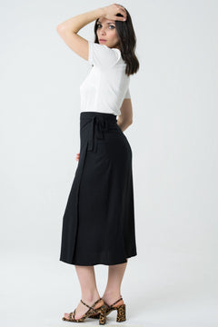 Azurite Skirt Black