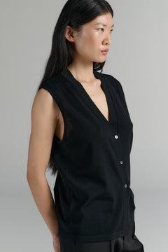 Rhea Merino Vest Black