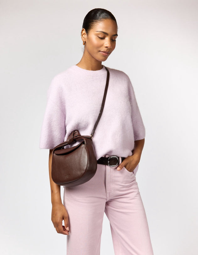 Coco Croissant Tas Chocoladebruin, Soft Grain leer