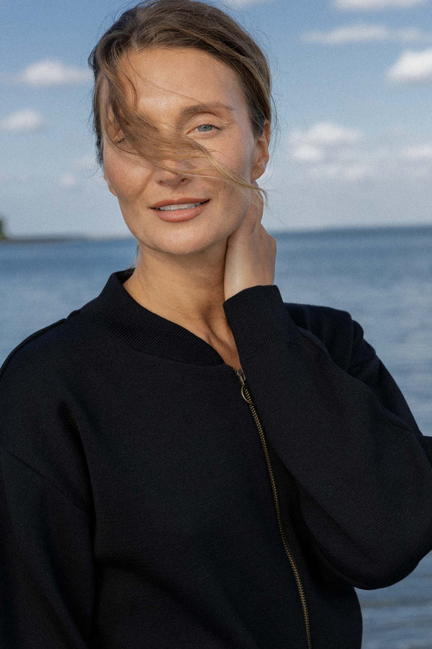 Onda Merino Bomber Jacket Black