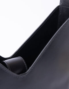 Vicky Black Classic Leather