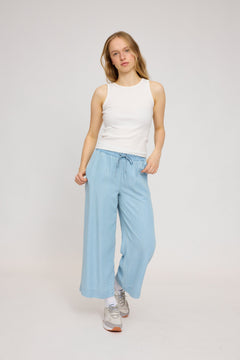 Wide Leg Denim Pants With Belt