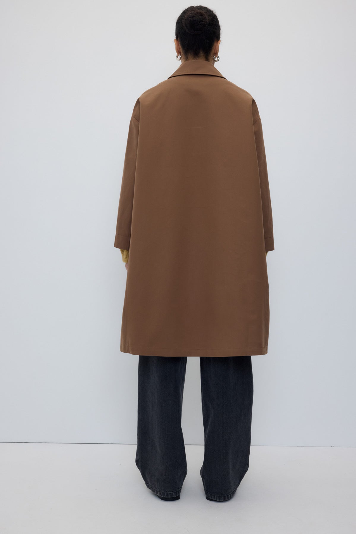 2871-CHA-BR_Rona-Trench-Brown_RITA_ROW_WOMEN_AW26_5.jpg?v=1784192703