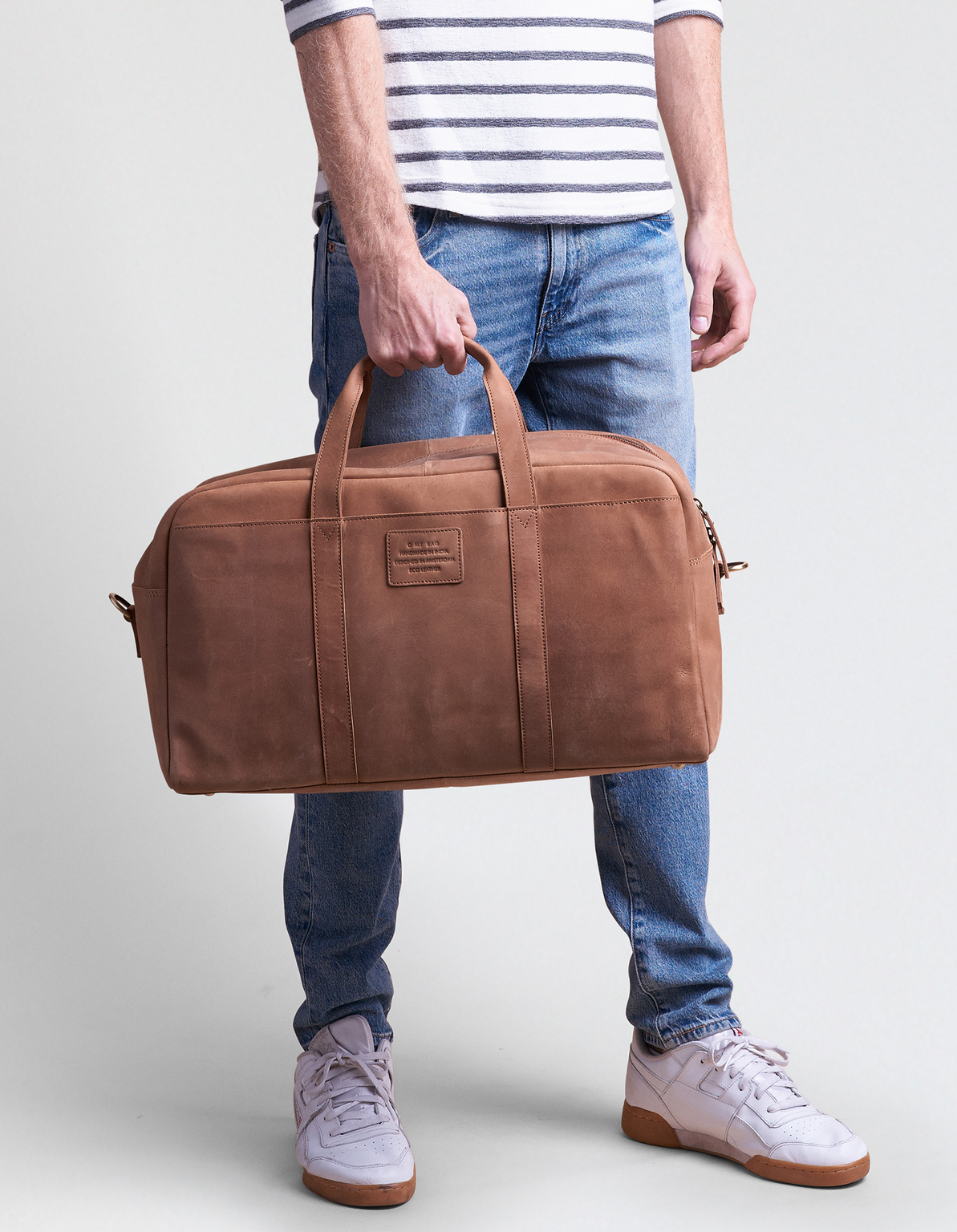 Otis Weekender Camel