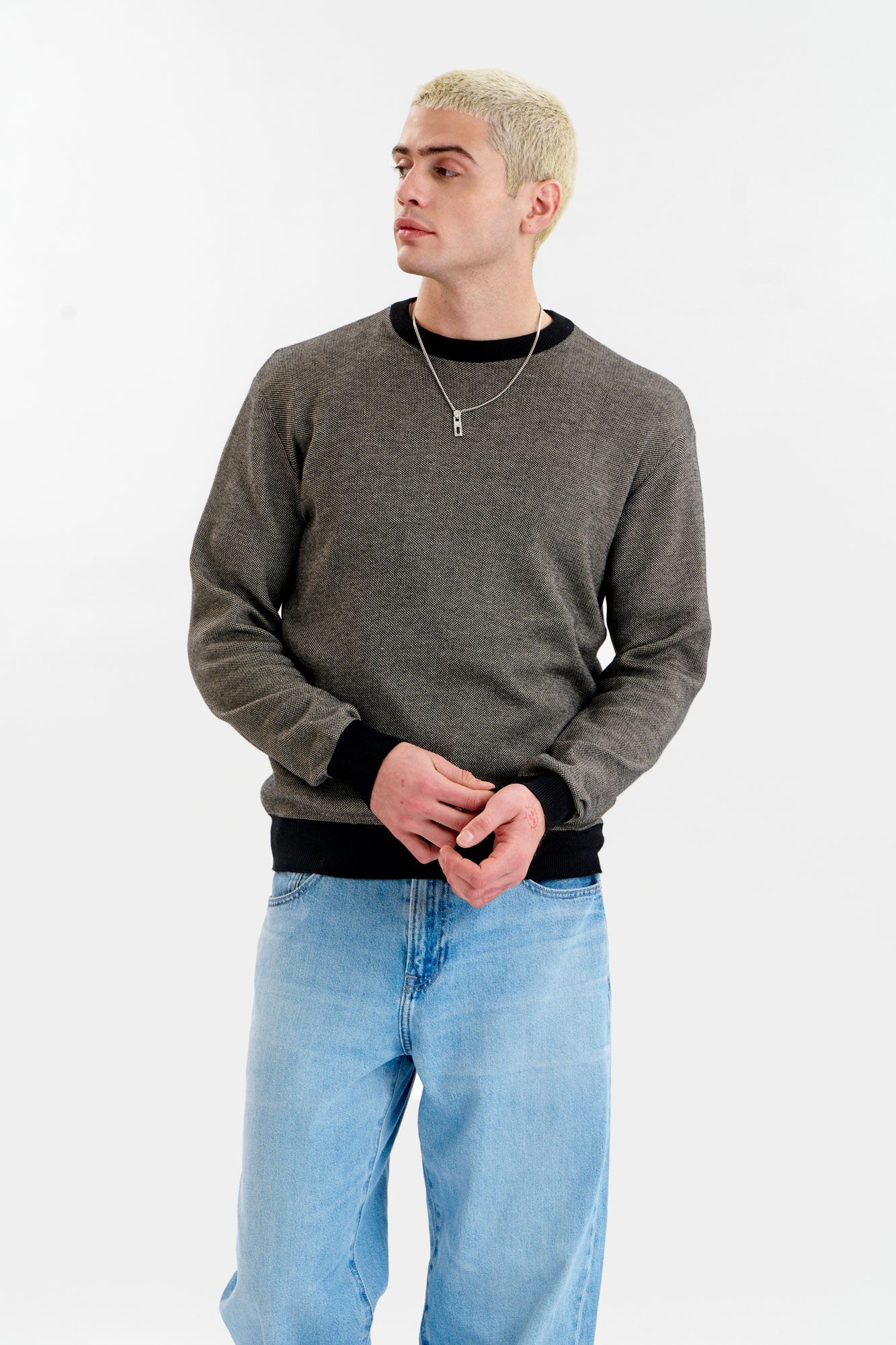 304185945.jpg