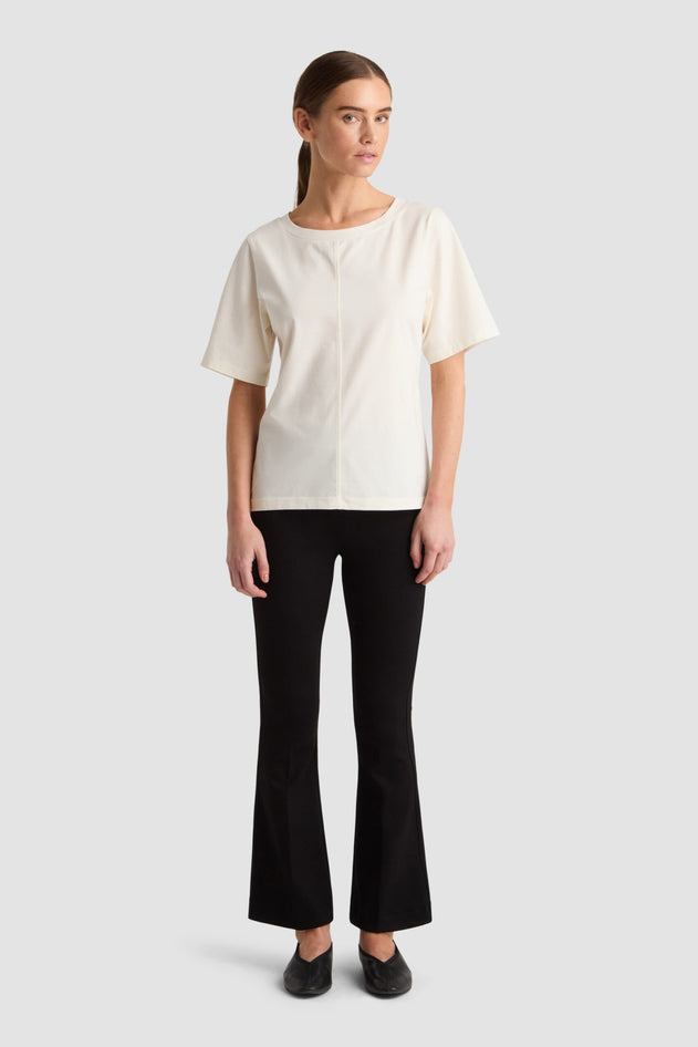 Thea Tee Paper White