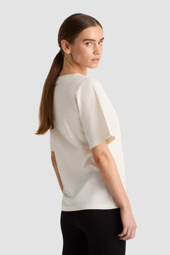 Thea Tee Paper White