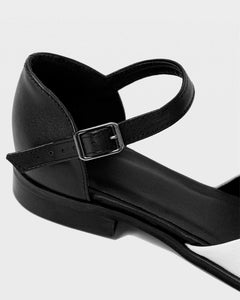 Alexa Cactus Leather Flats Black / White