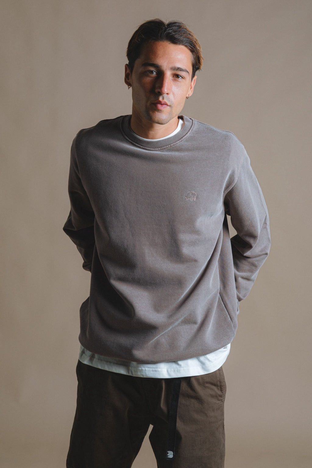 Essential Pigment Heavyweight Sweater Stone Gray