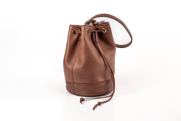 Chelsea Leren Bucket Tas Tobacco